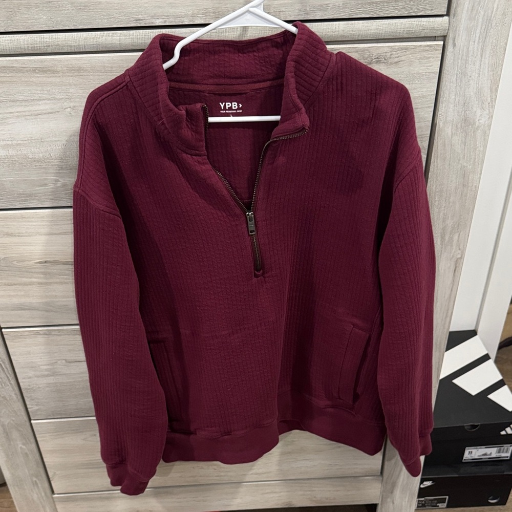 Abercrombie & Fitch Men's Deep Red Zip Up Sweater